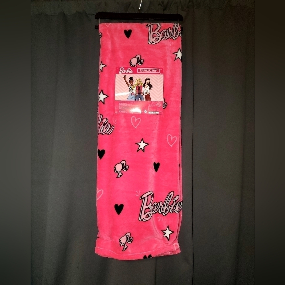 Barbie Blanket Throw Pink NWT Oversized